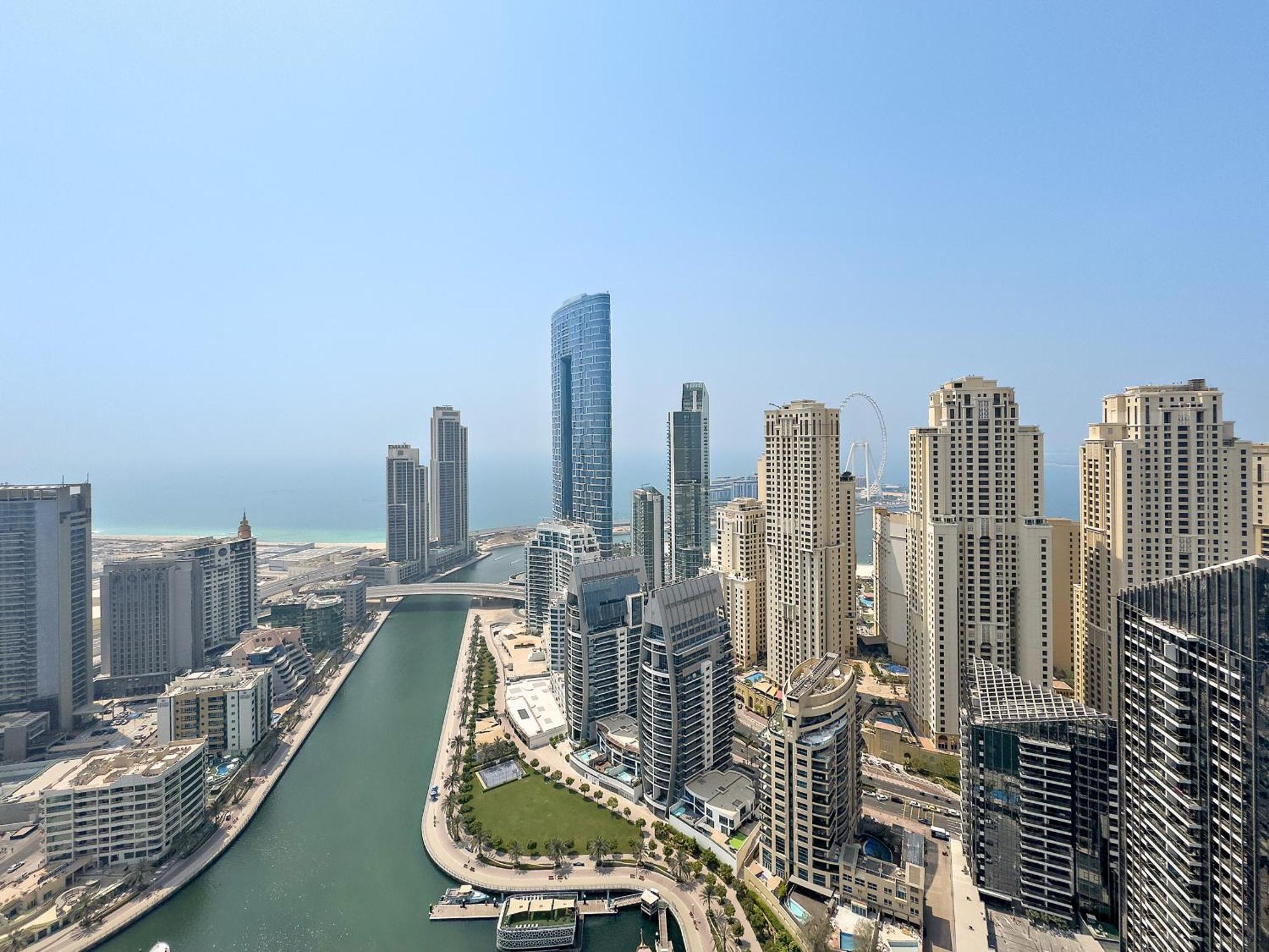 Vayk- Ultra Modern 3 Bd Marina Retreat With Stunning Views Apartment