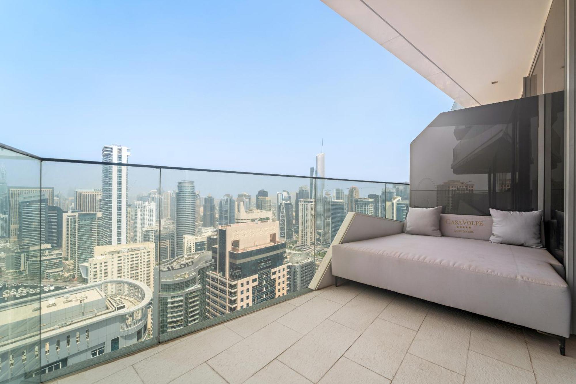 Vayk- Ultra Modern 3 Bd Marina Retreat With Stunning Views Dubai